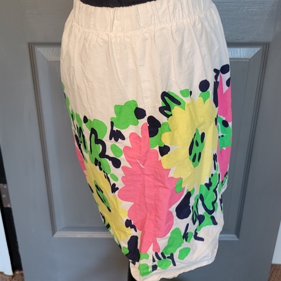 Lilly Pulitzer lined floral miniskirt - Picture 2 of 5